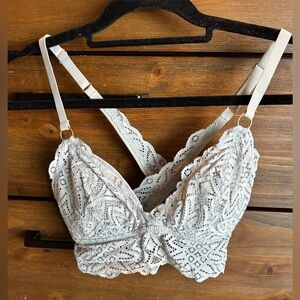 Aerie Lace Bralette in Light Gray